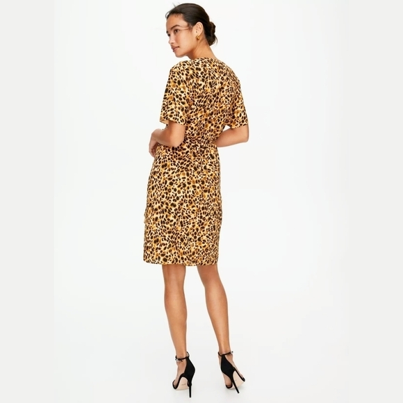 Babaton Wallace Cheetah Print Short Sleeve Lined Mini Wrap Dress Amber Blk- sz S - Picture 4 of 11